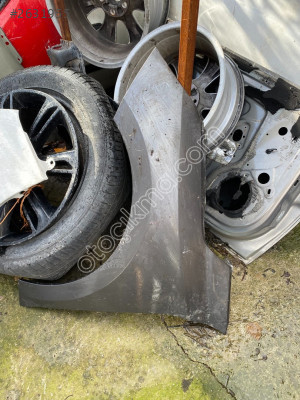 OPEL CORSA F SOL ÖN ÇAMURLUK - ÖZIŞIK ÇIKMA PARÇA