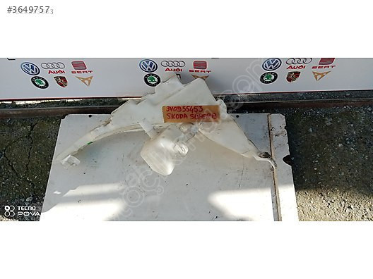 SKODA SUPERB 2015- SİLECEK SUYU BİDONU OEM 3v0955453
