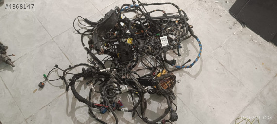 Opel Crossland Elektrik Tesisatı