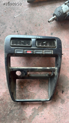 97 2001 Nissan Skyslar Göğüslük çerçevesi 5000