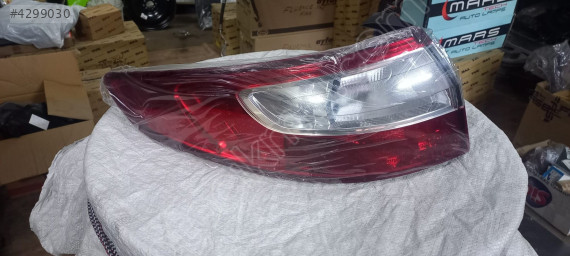 Renault Fluence sol dış stop OEM 265552802R sıfır yan sanayi mars