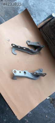 Toyota carina ön kaput menteşesi