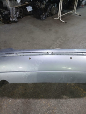 2001-2005 FORD FOCUS SEDAN ARKA TAMPON