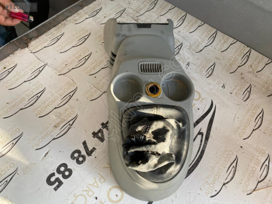 RENAULT KANGOO VİTES KÖRÜĞÜ VE ÇERÇEVESİ 98-08 MODEL