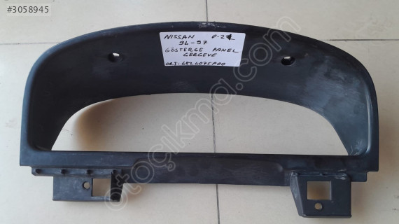 NİSSAN D-21 94-97 GÖSTERGE PANEL ÇERÇEVE  6824075P00