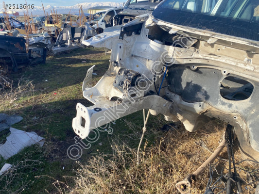 Caddy Sağ ön Podye - Sağ Çeyrek Hatasız Orijinal Çıkma