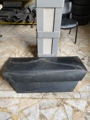 MERCEDES 124 KASA ÇIKMA ARKA BAGAJ ORJİNAL