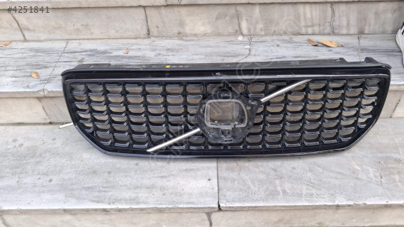 2023-24 VOLVO XC40 DARKPLUS ÖN PANJUR ÇIKMA ORJİNAL