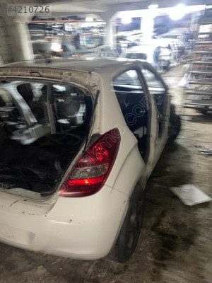HYUNDAİ İ20 KESME TAVAN SAC ARKA