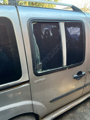 FİAT DOBLO SAĞ SÜRGÜLÜ KAPI ORJİNAL