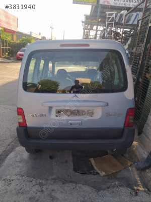ÇIKMA CİTROEN BERLİNGO PARTNER BAGAJ KAPAĞI 2109