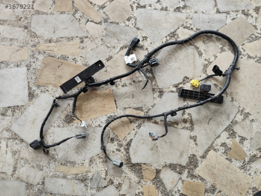 HYUNDAİ BAYON İ20 ARKA TAMPON TESİSATI 91880-Q0130 ORİJİNAL