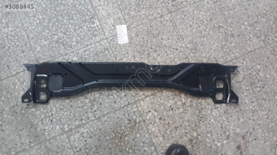 Mercedes C 204 ÖN PANEL SACI ÜST A2046200272