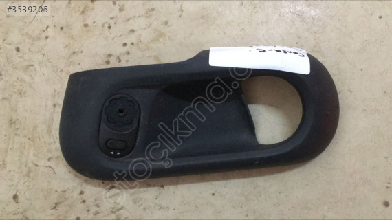 CORSA C COMBO C SOL KAPI KOL ÇERÇEVESİ 13106253