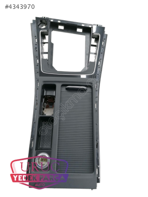 5G1864263AM  ORTA KONSOL VİTES ÇERÇEVESİ VE BARDAKLIK VW GOLF