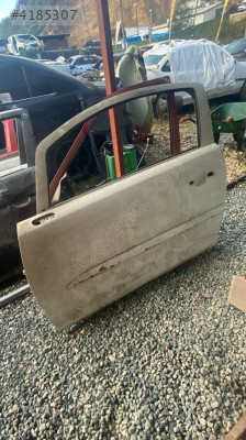 OPEL CORSA D TEK KAPILI SOL KAPI.OTO ERKAN ÜNYE