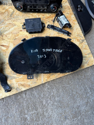 KİA SPORTAGE GÖSTERGE SAATİ ÇIKMA ORJİNAL