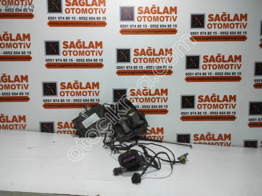SEAT LEON ÇIKMA SAĞ ARKA CAM MOTORU OEM; 1P0867436