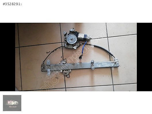 Nissan Pick-up 2006 model sağ ön kapı cam krikosu orjinal çıkma