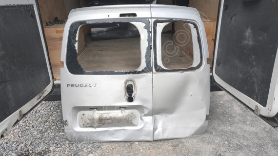PEUGEOT BİPPER NEMO BAGAJ KAPAĞI ORİJİNAL ÇIKMA