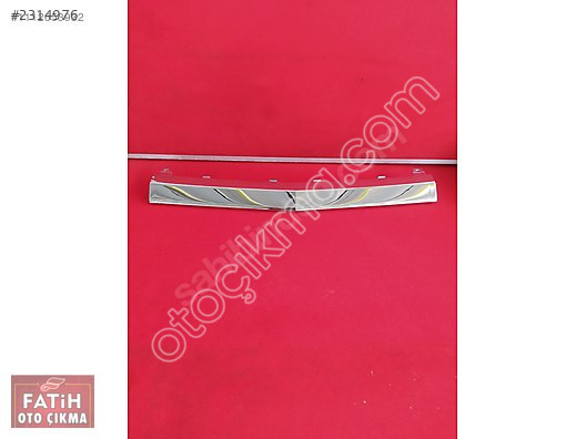 MERCEDES W205 C180 C200 ÖN TAMPON ORTA NİKELAJİ A20588515
