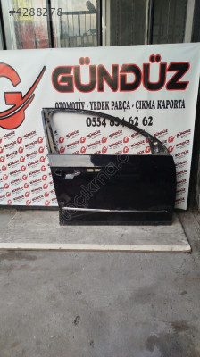 Volkswagen Passat B6 sağ ön kapı model 2008-2011