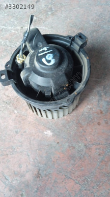 MİTSUBİSHİ COLT KALORİFER MOTORU