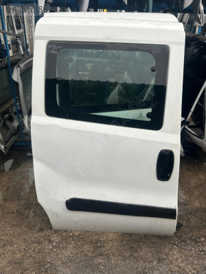 FİAT DOBLO GA SAĞ SÜRGÜLÜ KAPI ÇIKMA ORJİNAL HATASIZ