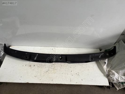 FORD TRANSİT ÖN CAM IZGARASI