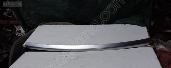 8E5807443 orj hatasız 02-05 audi a4 arka tampon süs çıtası