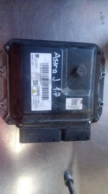 Opel Astra J 1.7 Motor Beyni çıkma