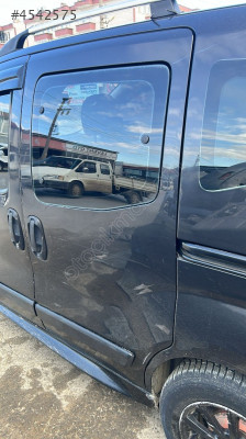 Fiat Fiorino sol orta sürgülü kapı