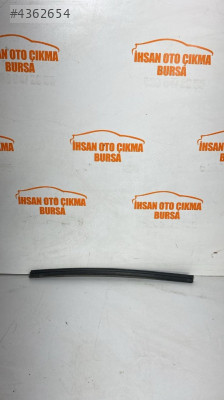 Renault Fluence sağ ön kapı cam sıyırıcı