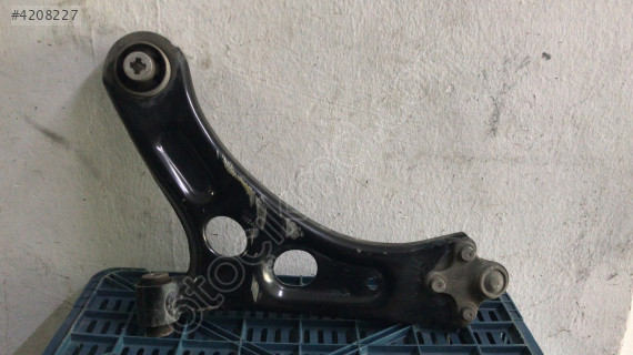 PEUGEOT 208 SAĞ ÖN SALINCAK ÇIKMA ORJİNAL YEDEK PARÇA