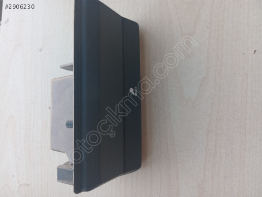 Renault 19 -21 ön küllük 7702252587