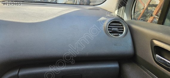 Peugeot 3008 sağ airbag