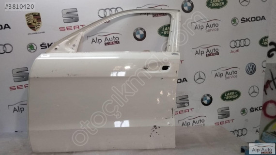 W166 Serisi Mercedes ML Sol Ön Kapı Çıkma Parçası