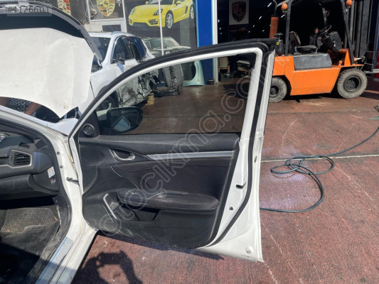 HONDA CİVİC FC5 SAĞ ÖN KAPI DOLU HATASIZ 1.6  BENZİNLİ