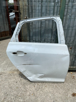 OPEL ASTRA J SAĞ ARKA KAPI