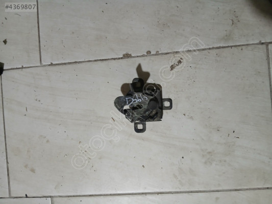 Fiat doblo kaput kilidi