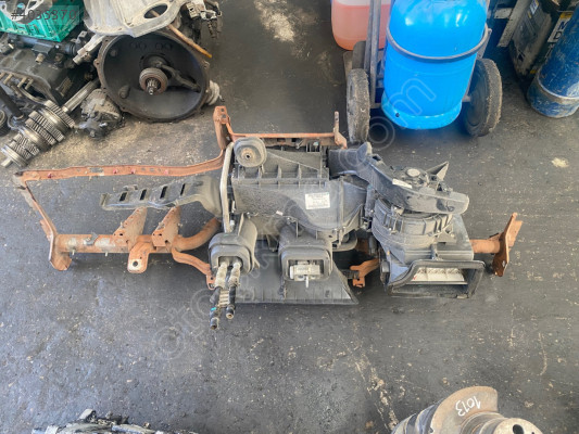 FORD TRANSİT 155 PS ÇIKMA KALORİFER KUTUSU