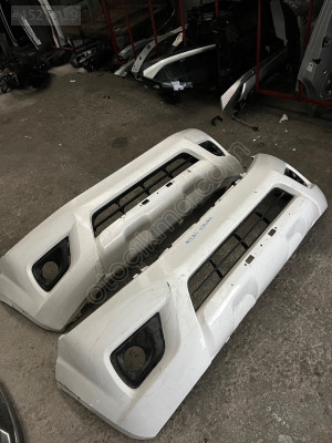2016 Model Nissan Navara çıkma ön tampon