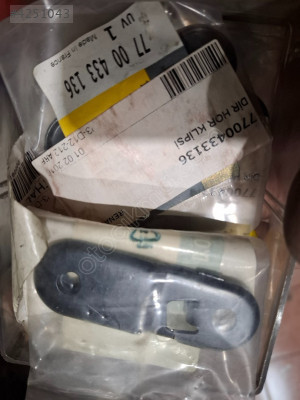 Renault direksiyon pompa boru baglanti saci 7700433136