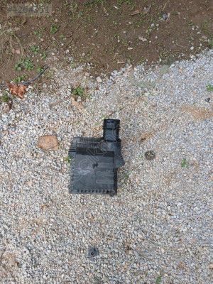 Renault laguna 2 hava filtre kutu