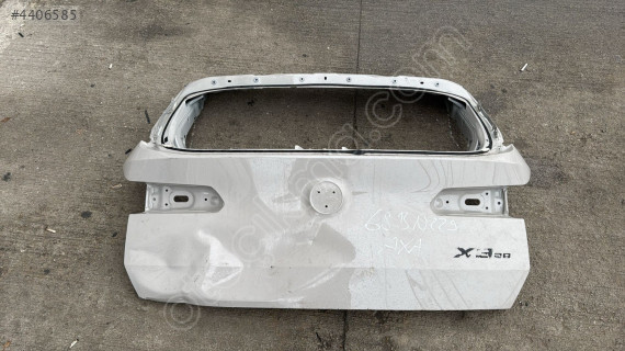 BMW X3 G45 BAGAJ KAPAĞI