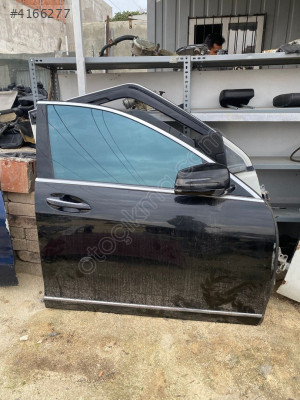 Mercedes S Serisi S600 Sağ Ön Kapi - Oto Çıkma Parçaları