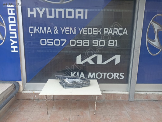TOYOTA COROLLA SAĞ FAR 2019-2024 ORİJİNAL ÇIKMA YEDEK PARÇA