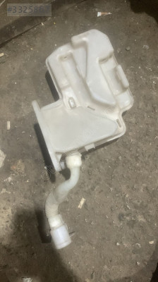 SKODA OCTAVİA YEDEK SU DEPOSU