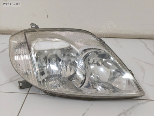 Toyota Corolla far sağ taraf 2002 2003 2004 2005 2006 2007