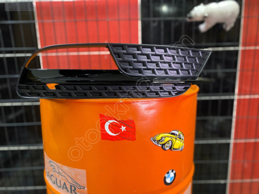 8T0807682H AUDI A5 2012-2015 SAĞ SİS KAPAK SİSLİ